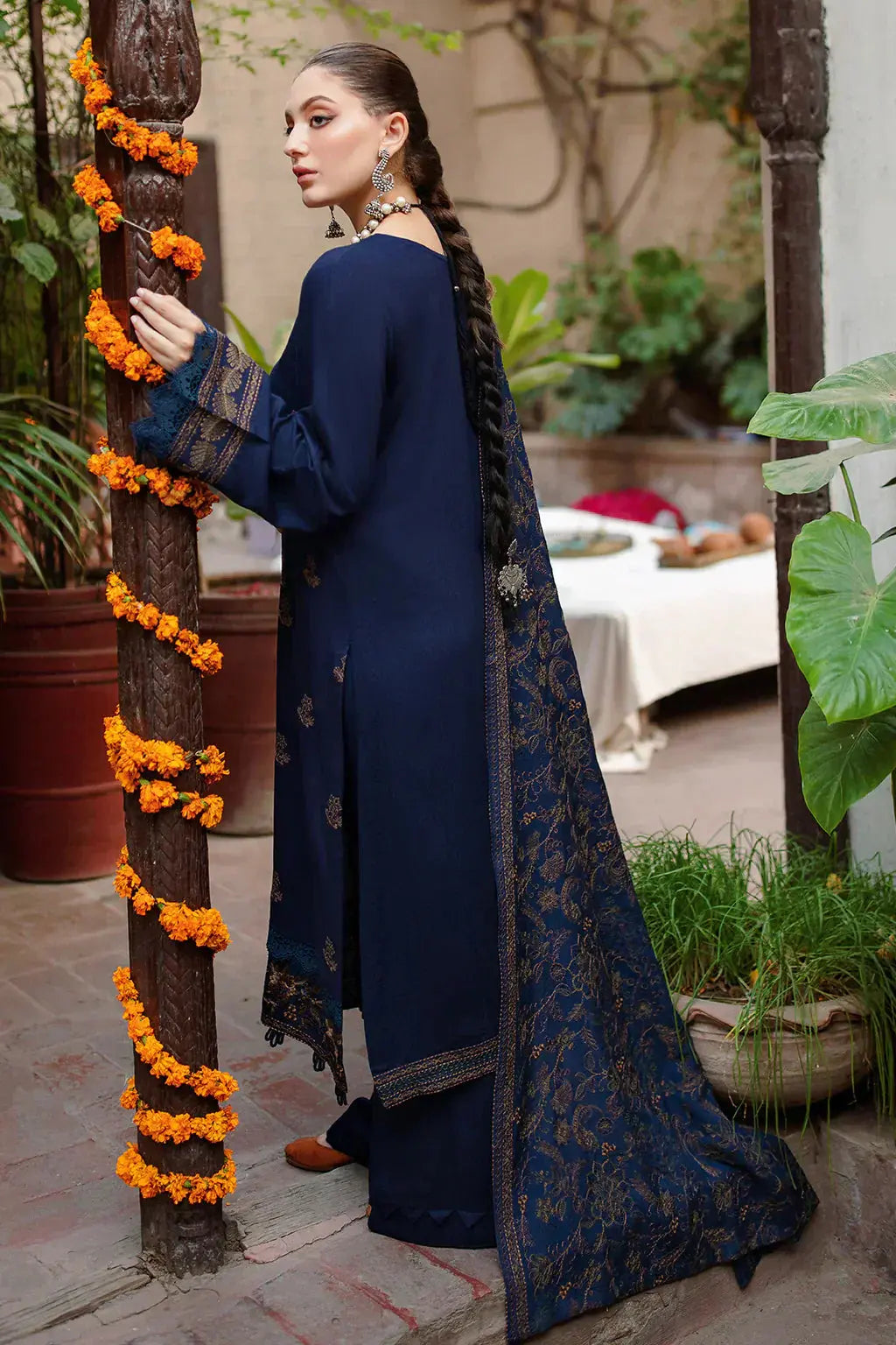 Downtown Wool I Unstitched 3PC Wool Marina